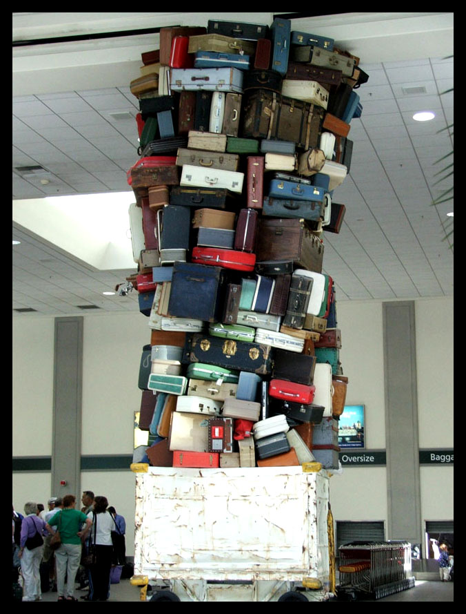 luggage_tower_by_saint_seiya.jpg